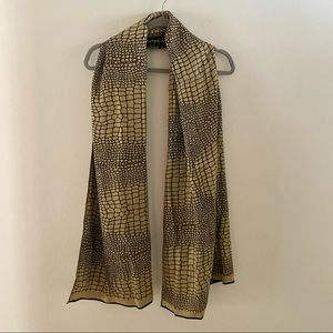 ESTEE LAUDER GOLD AND BLACK SCRAF